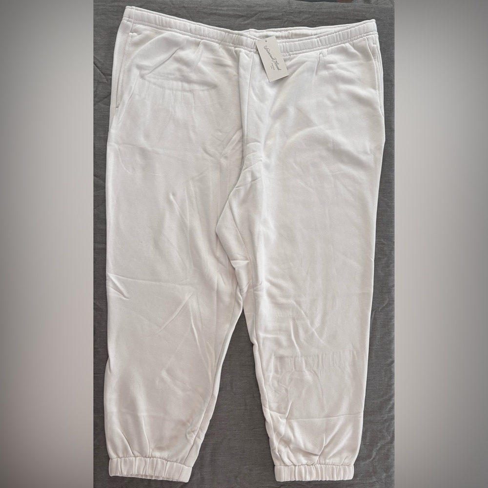🔥Universal Thread Women’s Off White Jogger Sweatpants, Size: 2X, NWT